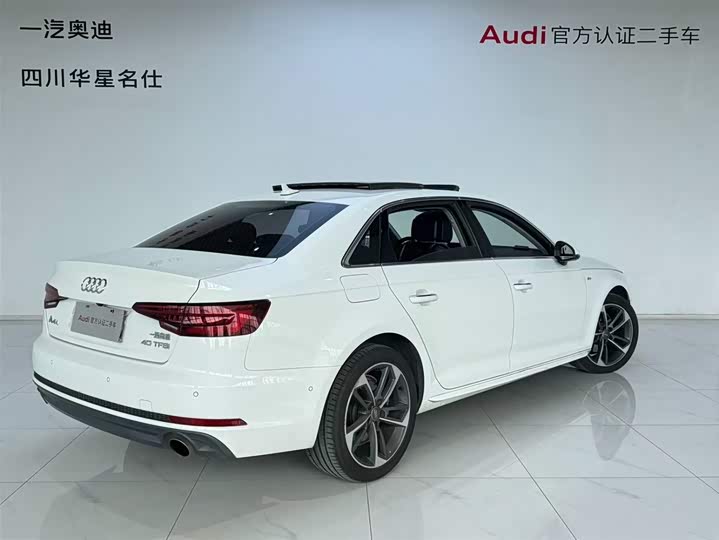 Audi A4L 2018 30 40 TFSI Sport — фото 4