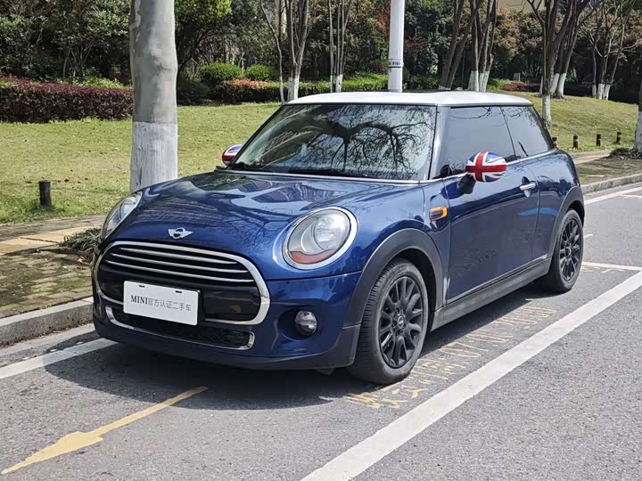 MINI Hatch — фото 1