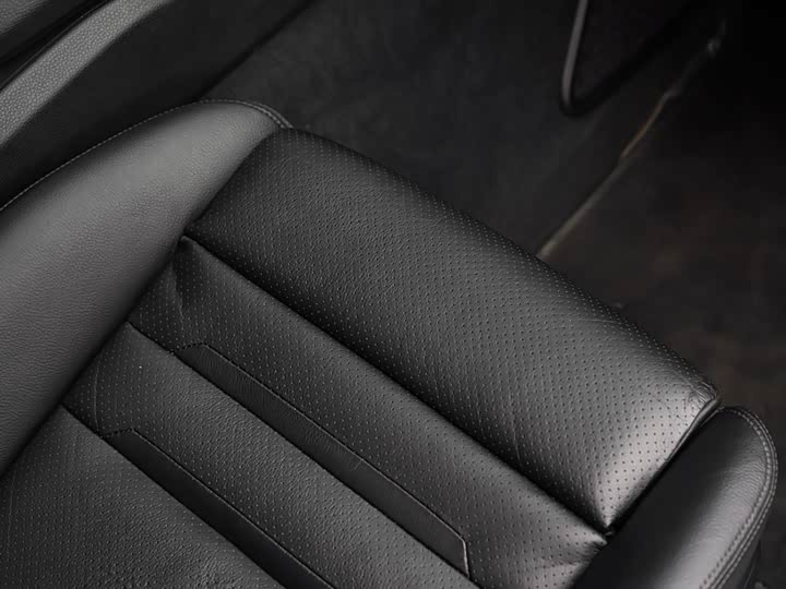 Porsche Panamera 2017 Panamera 3.0 T — фото 23