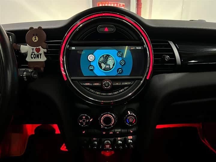 MINI Hatch — фото 12