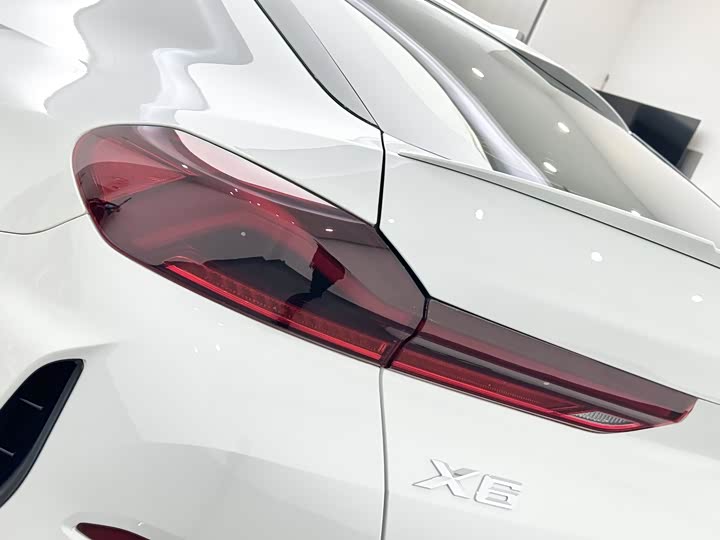 BMW X6 2022 x Drive 40i M — фото 21