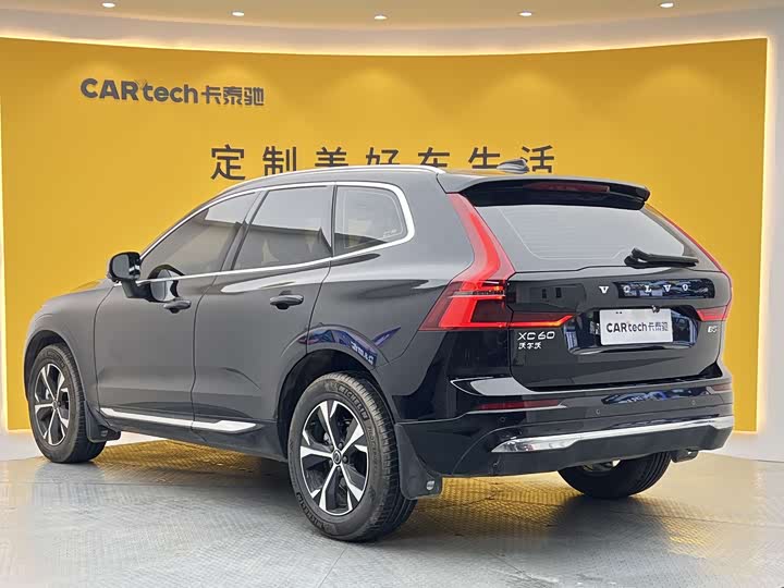 Volvo XC60 2026 B 5 4 WD — фото 28