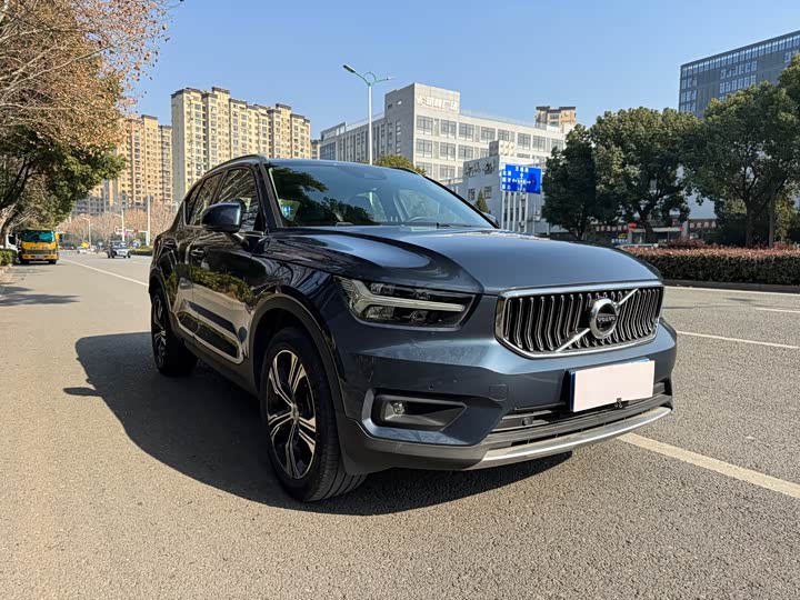 Volvo XC40 2021 T 4 WD — фото 3