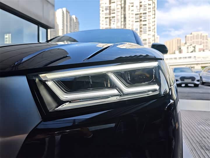 Audi Q5L 2020 40 TFSI — фото 16