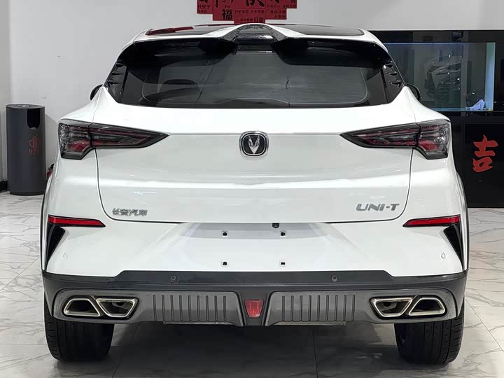 Changan UNI-T 2022 1.5 T Premium — фото 8