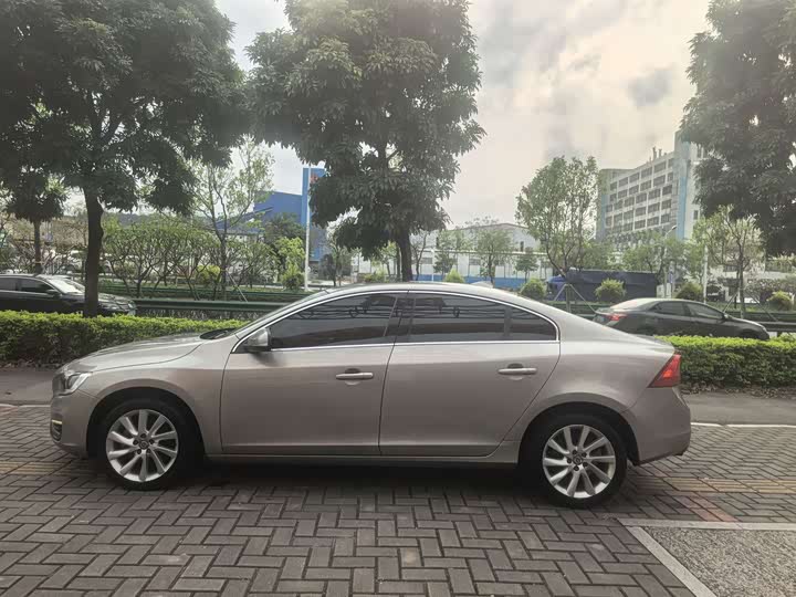 Volvo S60 2016 S 60 L T 4 — фото 3