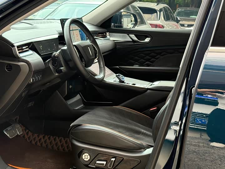 Wey DHT-PHEV 2022 1.5 T 4 WD — фото 8