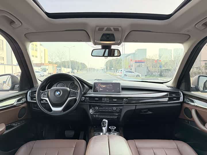 BMW X5 2015 x Drive 35i — фото 10