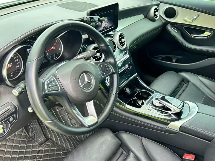Mercedes-Benz GLC 200 4MATIC — фото 4