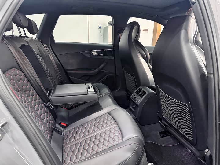 Audi RS4 2024 RS 4 Avant — фото 11