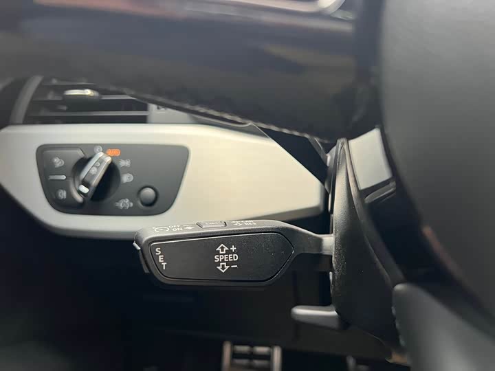 Audi A5 2024 Sportback 40 TFSI quattro — фото 4