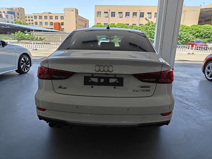 Audi A3 2020 Limousine 35 TFSI V — фото 5