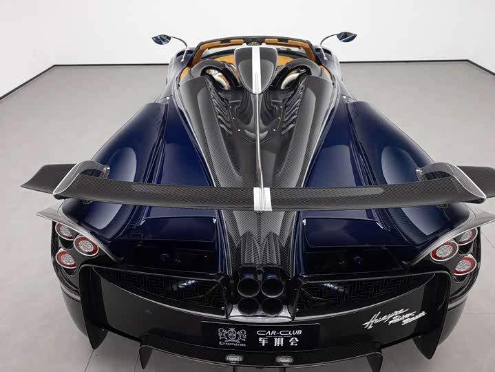 Pagani Huayra 2025 6.0 L AT — фото 13