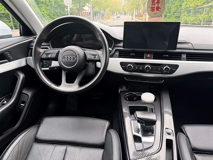 Audi A4L 2022 40 TFSI — фото 12