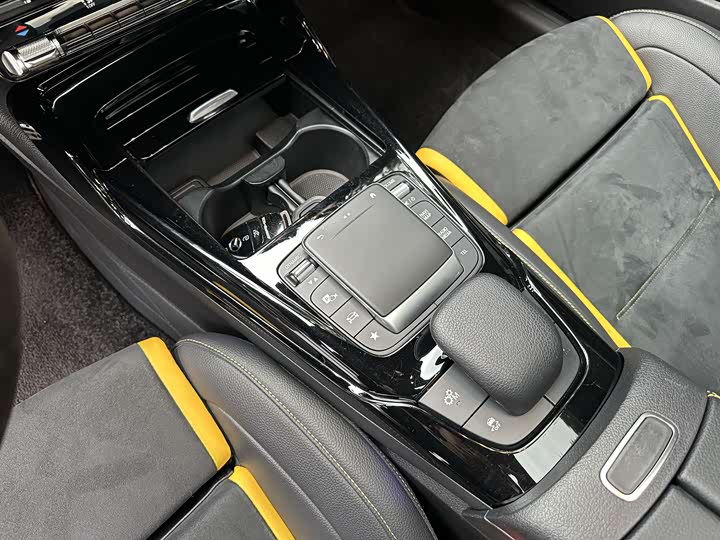 Mercedes-Benz CLA 2022 AMG CLA 45 S 4 MATIC+ — фото 6