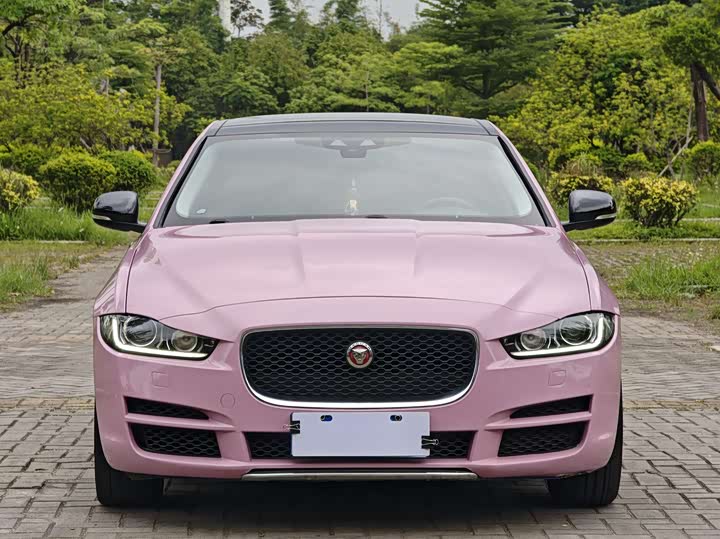 Jaguar XEL 2018 2.0 T 200 PS — фото 2