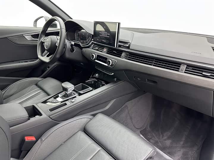Audi A4L 2023 40 TFSI — фото 17