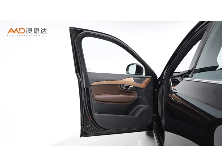 Volvo XC90/2.0T/22 /B6 7 — фото 11