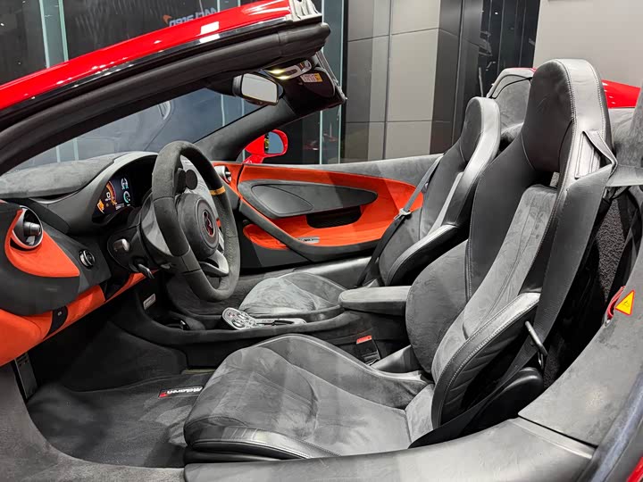 McLaren 600 2019 3.8 T Spider — фото 6