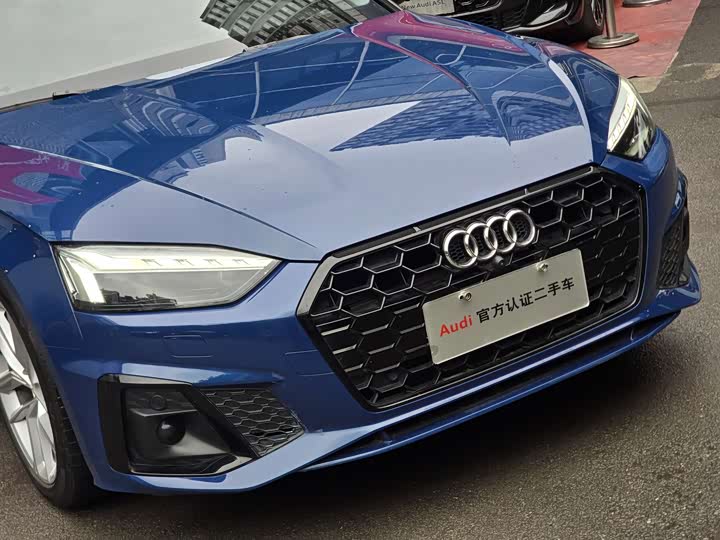 Audi A5 2023 Sportback 40 TFSI — фото 3