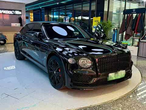 Bentley Flying Spur — фото 18