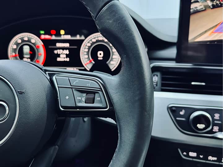 Audi A4L 2022 40 TFSI — фото 21