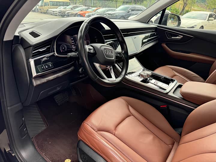 Audi Q7 2020 55 TFSI quattro — фото 10
