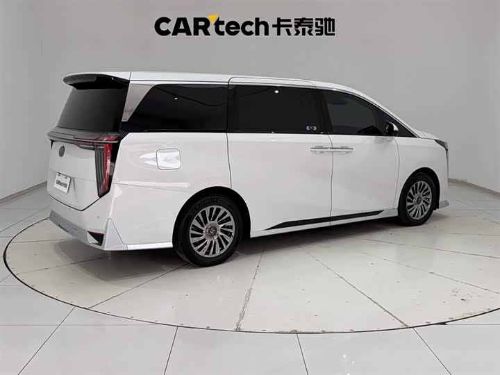 Trumpchi M8 2023 400 T — фото 11