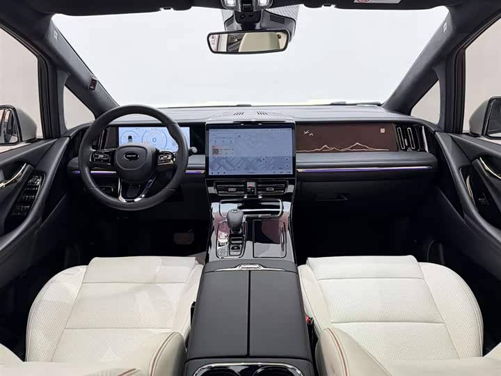 Trumpchi M8 2023 400 T — фото 26