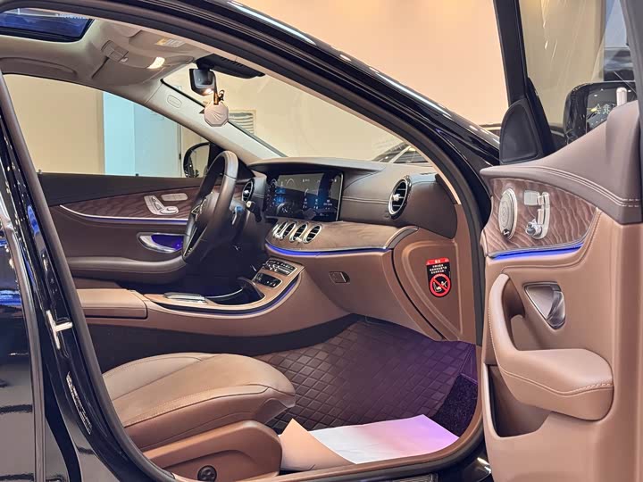 Mercedes-Benz E-Class 2023 E 300 L — фото 12