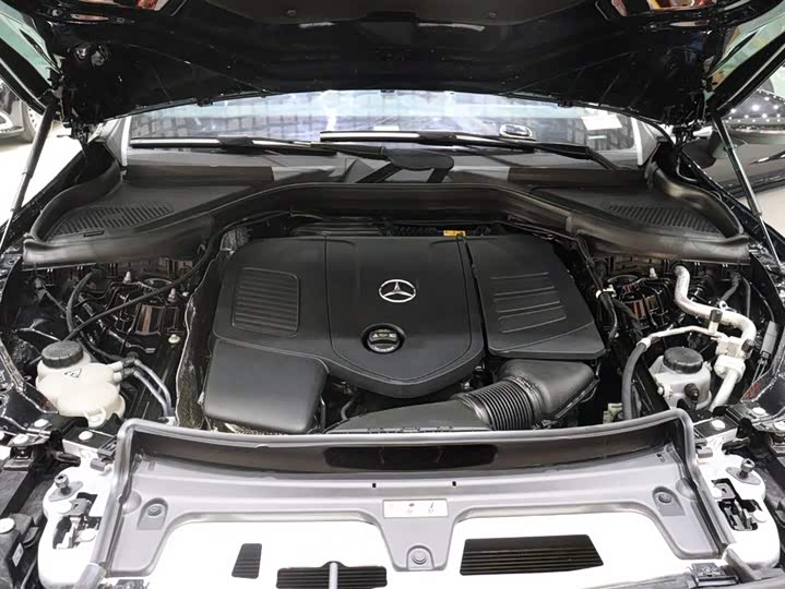 Mercedes-Benz GLC 2024 GLC 260 L 4 MATIC Luxury 5 — фото 24