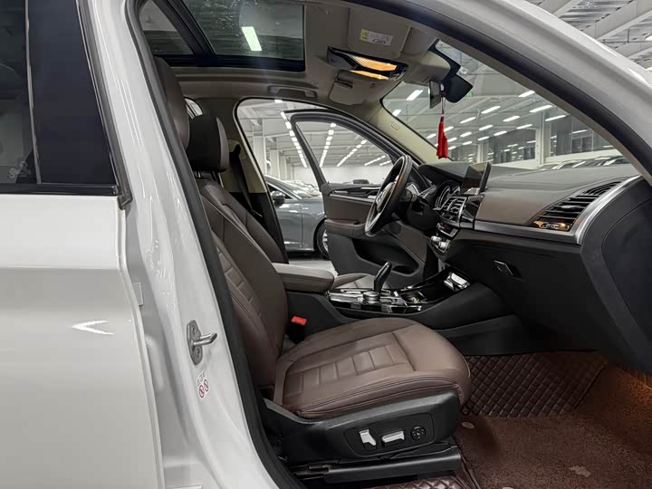 BMW X3 2019 x Drive 25i M — фото 12