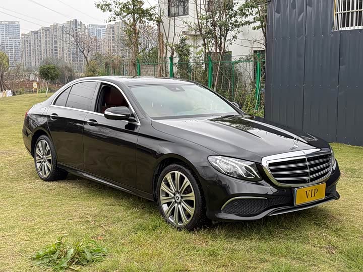 Mercedes-Benz E-Class 2017 E 300 Sport — фото 3