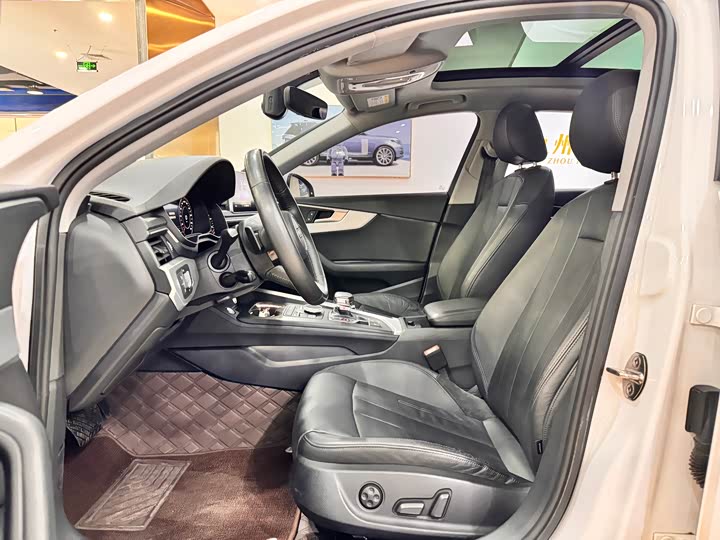 Audi A4L 2019 40 TFSI VI — фото 10