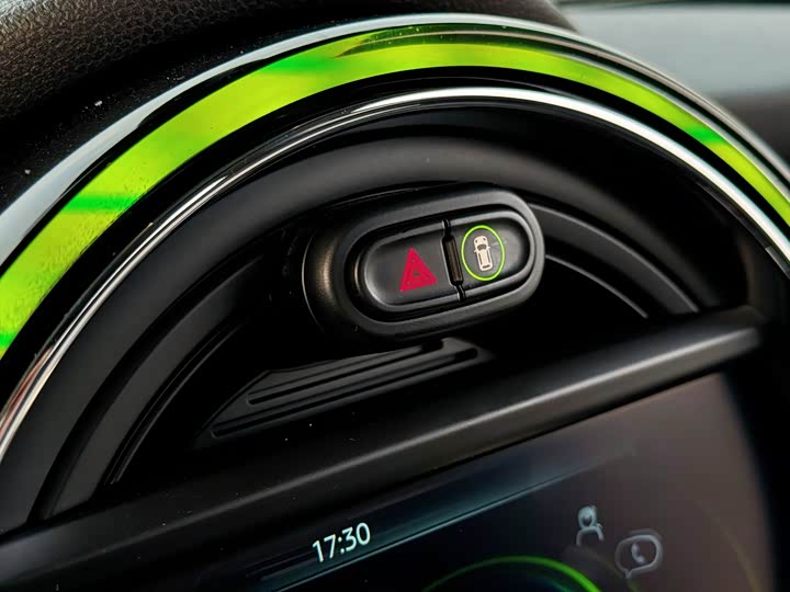 MINI Hatch — фото 13
