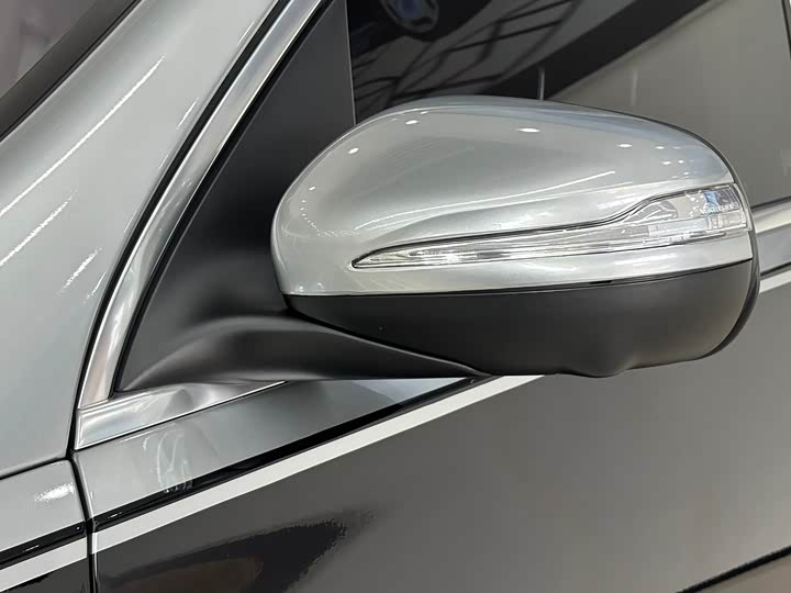 Maybach GLS 2022 GLS 480 4 MATIC — фото 15