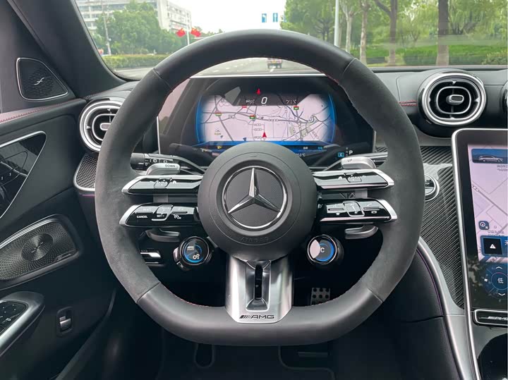 Mercedes-Benz C-Class 2023 AMG C 43 4 MATIC — фото 13