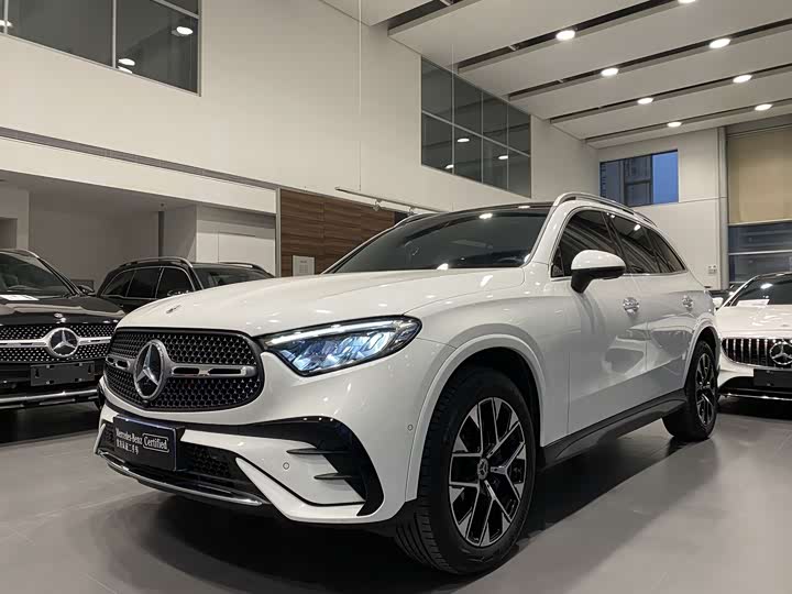 Mercedes-Benz GLC 2024 GLC 260 L 4 MATIC Luxury 5 — фото 1
