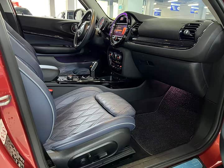 MINI Clubman — фото 7
