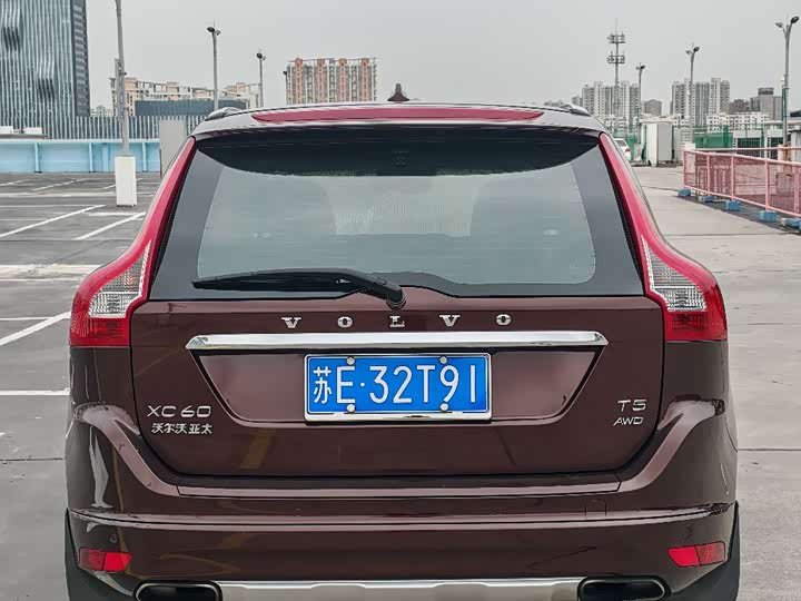 Volvo XC60 2016 T 5 AWD — фото 6