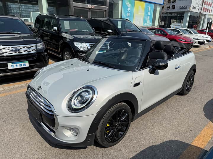 MINI Cabrio — фото 8