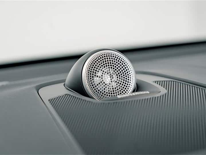 Volvo XC60 Hybrid 2025 Hybrid 4 WD — фото 20