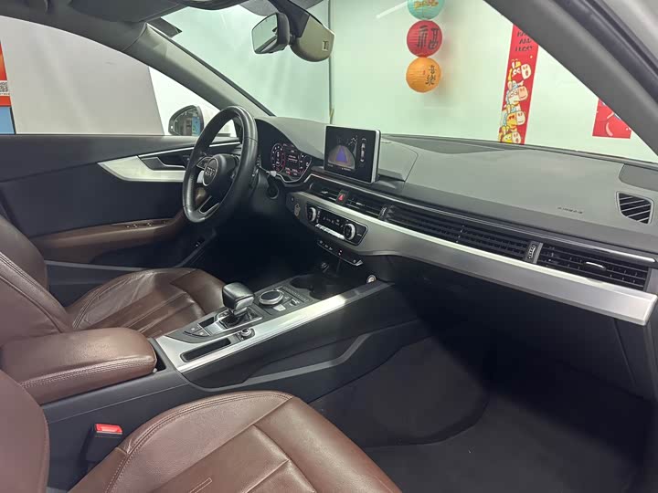 Audi A4L 2018 30 40 TFSI — фото 22