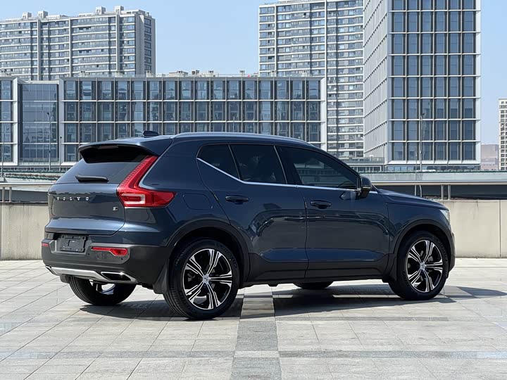 Volvo XC40 2020 T 4 WD — фото 7