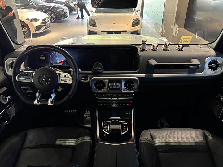 Mercedes-Benz G-Class 2022 AMG G 63 — фото 12
