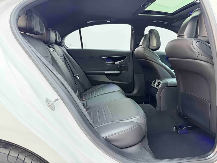 Mercedes-Benz C-Class 2022 C 200 L — фото 21