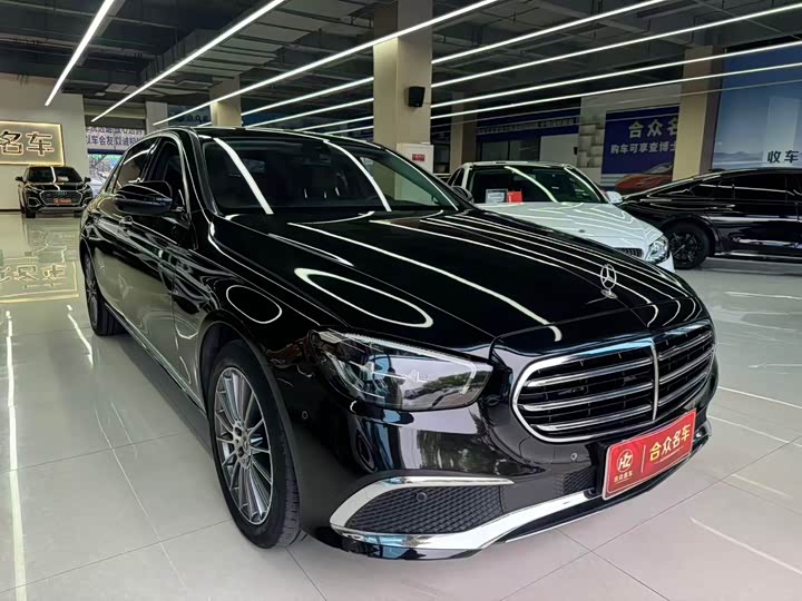 Mercedes-Benz E-Class 2022 E 260 L — фото 3