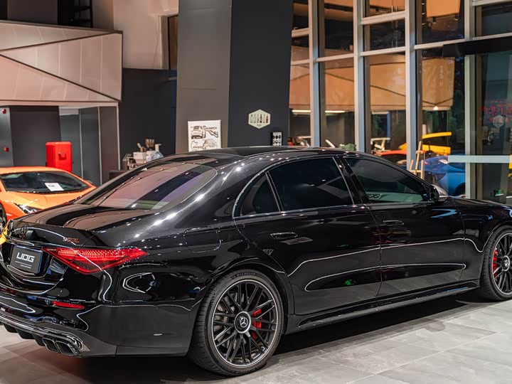 Mercedes-Benz S-Class 2024 AMG S 63 L E Performance — фото 16