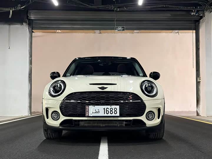 MINI Clubman — фото 2