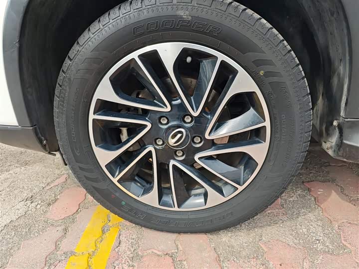 Trumpchi GS4 2017 235 T AT 2 WD — фото 23
